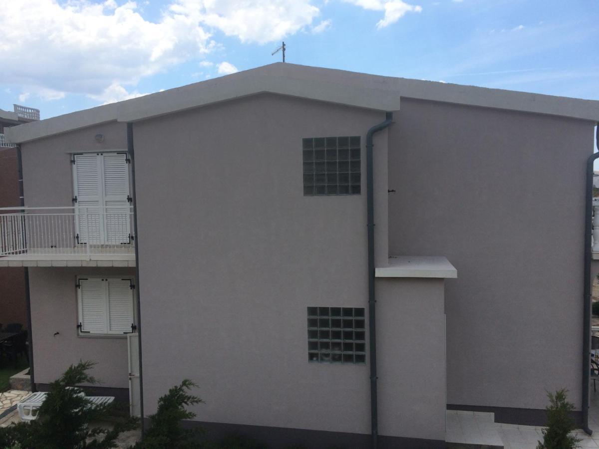 Apartment צזריקה מראה חיצוני תמונה