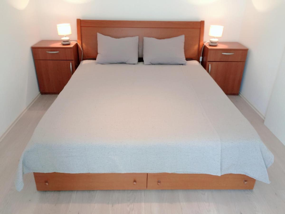 Apartment צזריקה מראה חיצוני תמונה