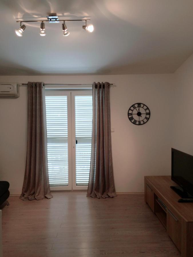 Apartment צזריקה מראה חיצוני תמונה
