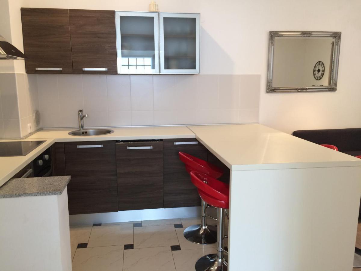 Apartment צזריקה מראה חיצוני תמונה